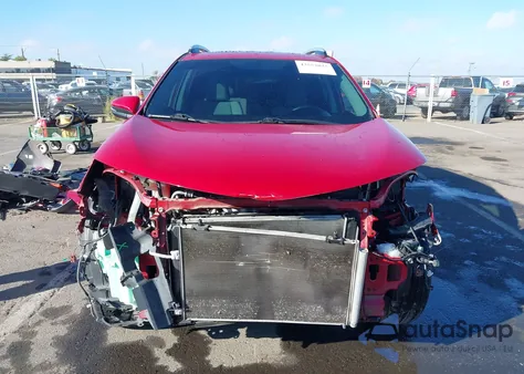 2016 Toyota Rav4 Xle z USA, uszkodzony, nr VIN 2T3RFREV8GW502016